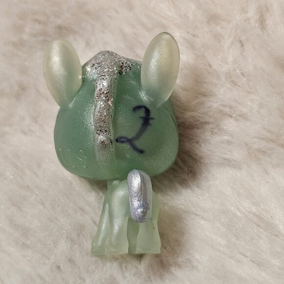 Littlest Pet Shop Mini LPS 2018 Satellite Horsegleam Horse Pony Glitter Clear - Picture 2 of 3